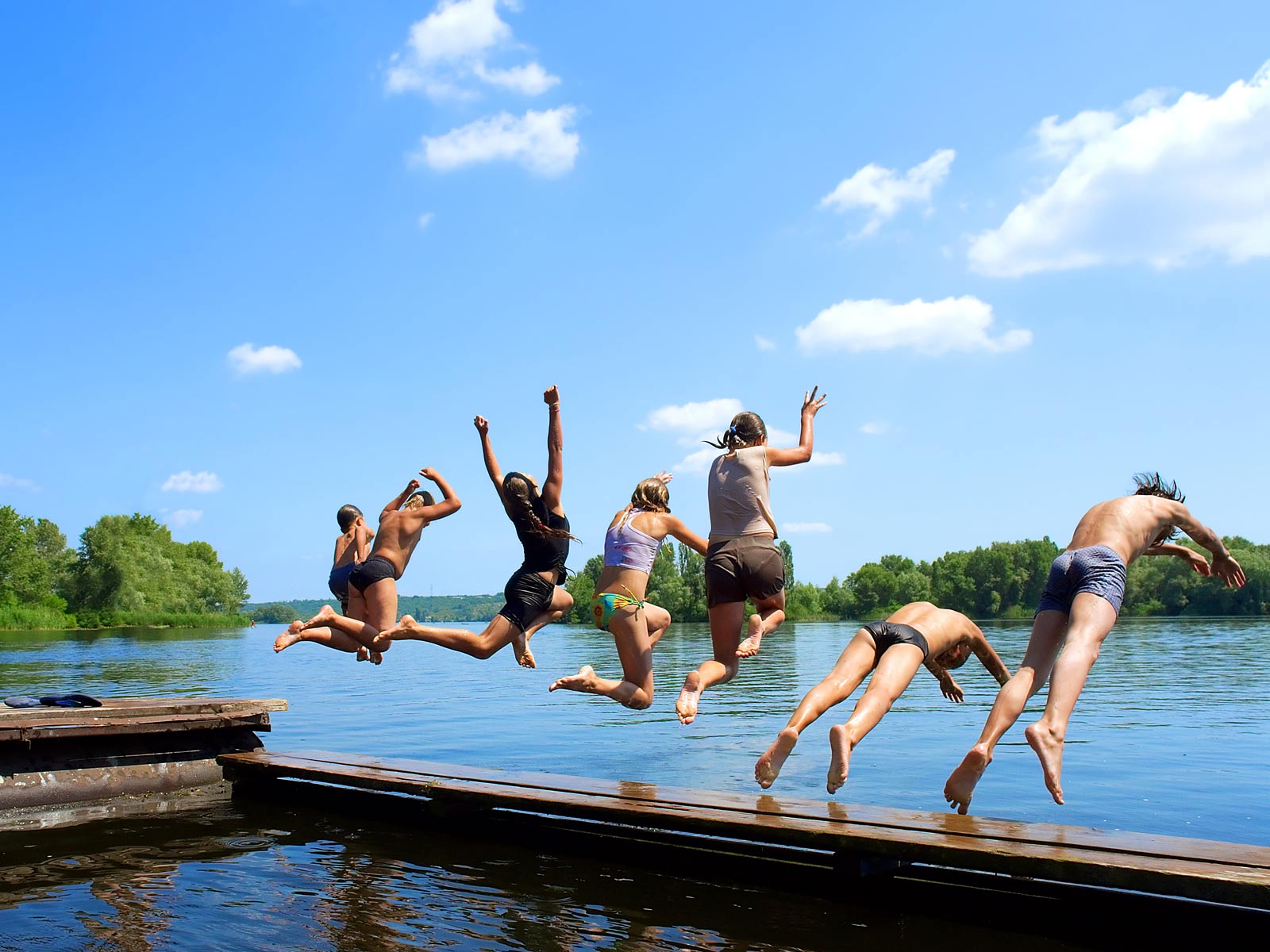 Jumping in summer lake : Travel : Copenhagen Design Demo